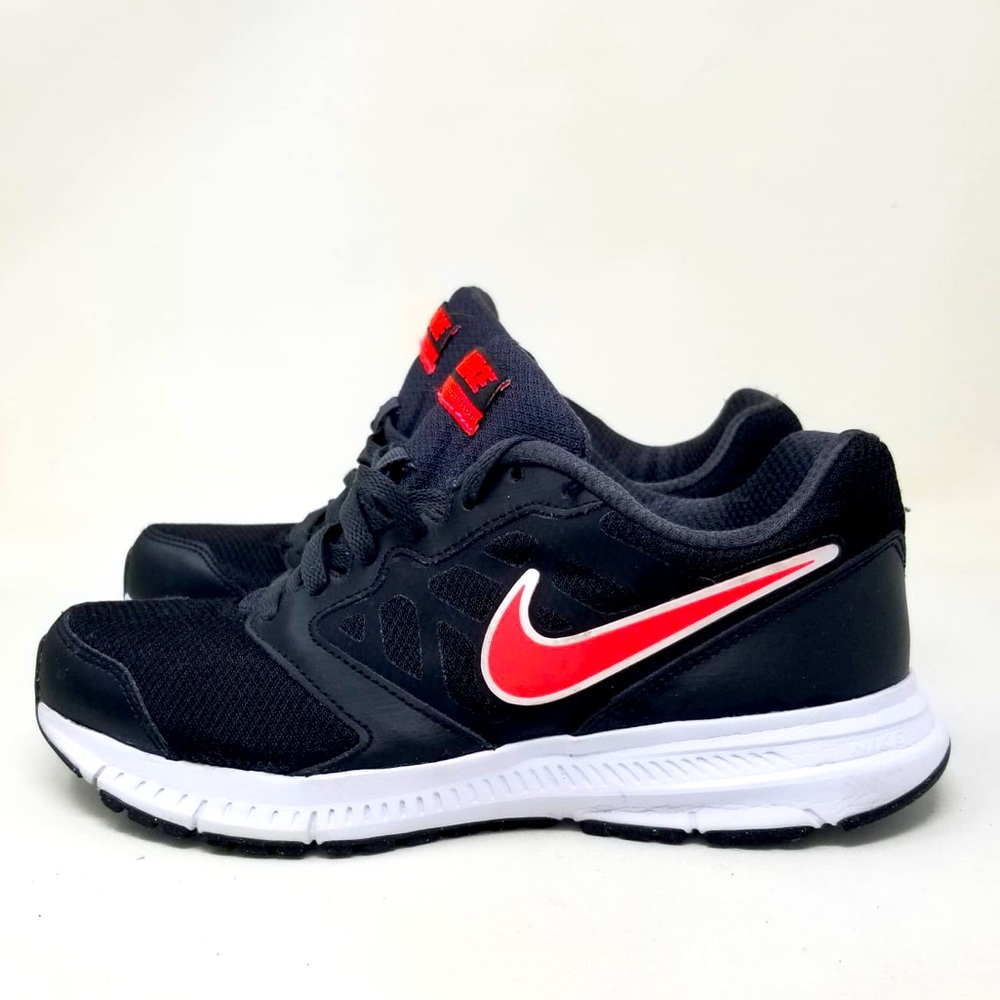 Nike Downshifter 6 684765-002 Athletic Women’s running Shoes size 8
